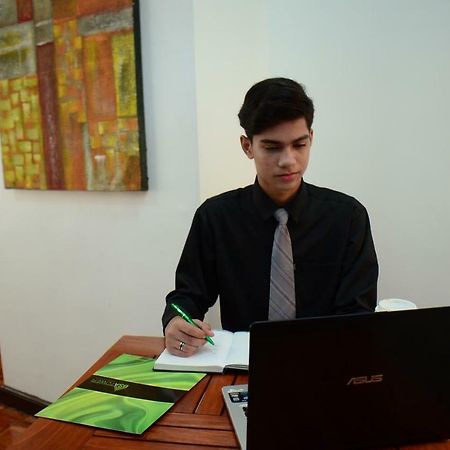 Bsa Tower Serviced Residences Makati City Zewnętrze zdjęcie